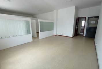 Oficina en  Carrera 5 35 52, Villa Del Prado-el Guabito, Cali, Valle Del Cauca, Col