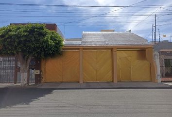 Casa en  Jardines De La Hacienda, Santiago De Querétaro, Municipio De Querétaro