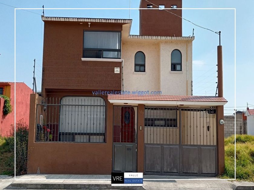 venta Casa en Ejido Santa Cruz Azcapotzaltongo, Toluca (pKZNoYU-venta)-  