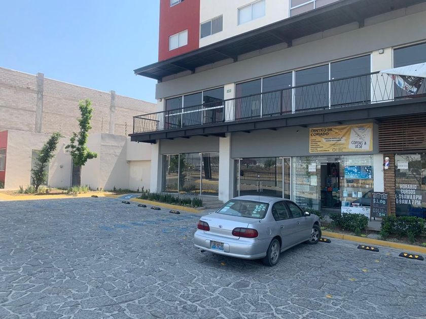 renta Local comercial en Balcones de Santa María, San Pedro Tlaquepaque  (EB-CR4374r)