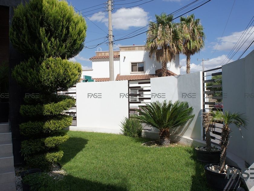venta Casa en Quintas del Sol, Municipio de Chihuahua (EB-FS6338s)-  