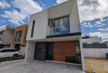 Casa en condominio en  Fraccionamiento Valle Imperial, Zapopan, Jalisco