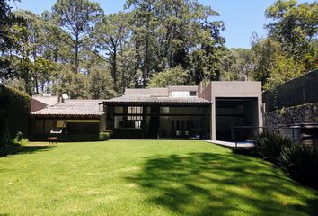 Casa en  Avándaro, Valle De Bravo