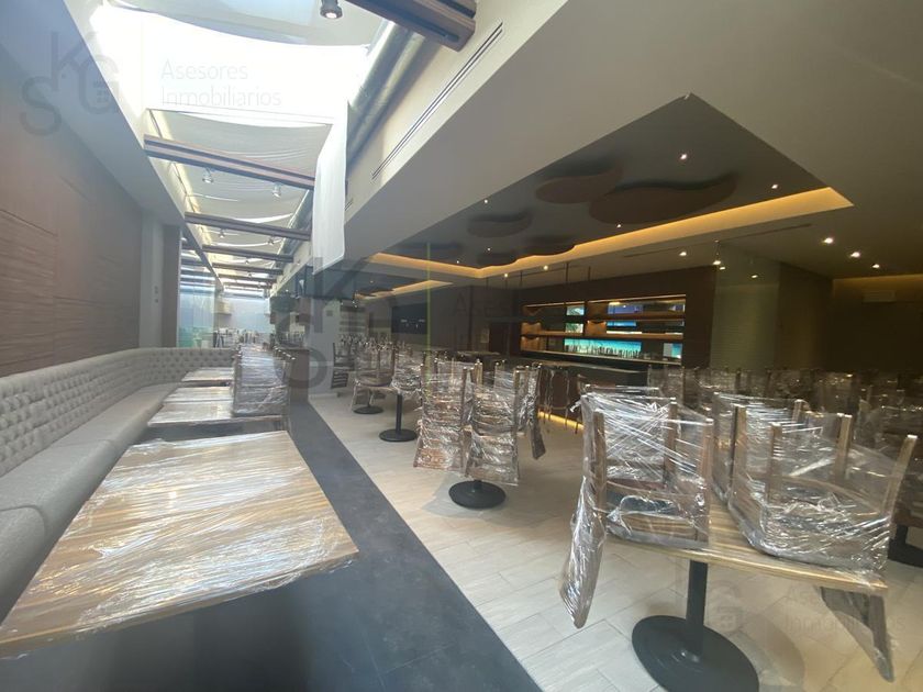 renta Local comercial en Magnocentro, Huixquilucan (0478) icasas.mx