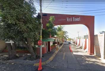 Casa en fraccionamiento en  Calle La Paz, La Llave, Tlaquepaque, Jalisco, 45618, Mex