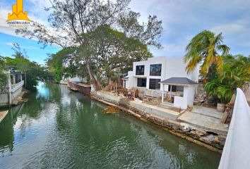 Casa en fraccionamiento en  El Estero, Boca Del Río
