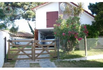 Casa en  Otro, Villa Gesell