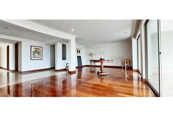 Apartamento en  Los Balsos, Medellín