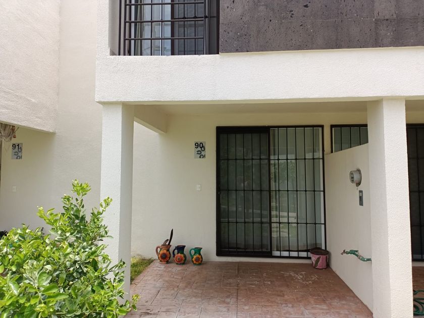 renta Casa en Xochitepec Centro, Xochitepec, Morelos (456367--141)-  