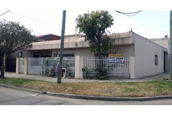 Casa en  Isidro Casanova, La Matanza