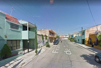 Casa en  Avenida Miguel Hidalgo Y Costilla, Centro, Guadalajara Centro, Guadalajara, Jalisco, 44100, Mex