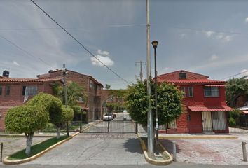 Departamento en  Avenida Ignacio Zaragoza, Barrio La Santísima, Tepoztlán, Morelos, 62520, Mex