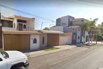 Casa en  Plan De Ayala, Calle Federico Medrano, Tetlan, San Rafael, Guadalajara, Jalisco, 44810, Mex