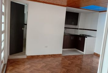 Apartamento en Siete De Agosto, Bogotá