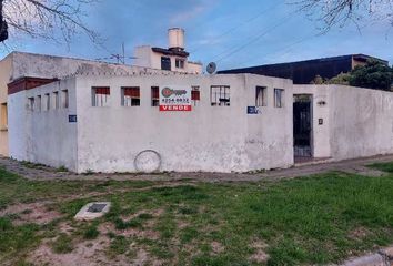 Casa en  Ezpeleta, Partido De Quilmes