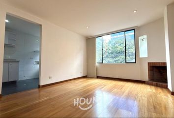 Apartment for rent in Bella Suiza, Bogotá