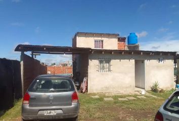 Casa en  Los Hornos, Partido De La Plata