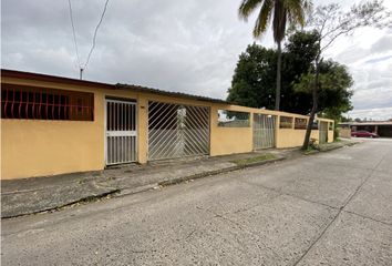 Local en  Santa María, Ciudad De Panamá