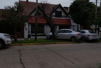 Casa en  Banfield, Partido De Lomas De Zamora