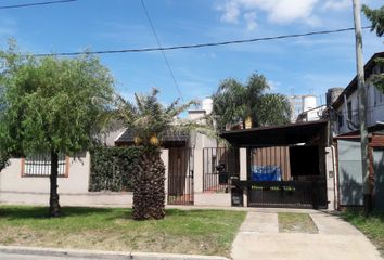 Casa en  Villa Luzuriaga, La Matanza