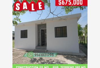 Casa en  Calle Palmas, Burócratas, Cunduacán, Tabasco, 86690, Mex