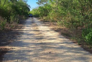 Lote de Terreno en  Pueblo Conkal, Conkal