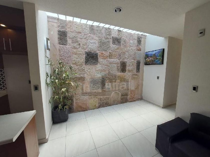 venta Casa en Gertrudis Sánchez, Morelia, Michoacán (1642450) icasas.mx