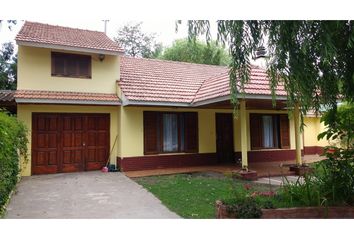 Casa en  Bosque Peralta Ramos, Mar Del Plata