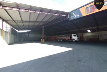 Bodega-Galpon en  Hermano Miguel, Cuenca