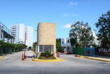 Casa en condominio en  Calle 125, Fraccionamiento Bosques San Miguel, Benito Juárez, Quintana Roo, 77535, Mex