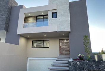 Casa en  Fraccionamiento Cumbres Del Lago, Municipio De Querétaro