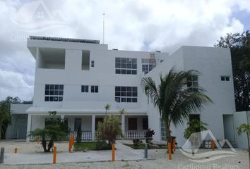 Local comercial en  Región 102, Cancún, Quintana Roo