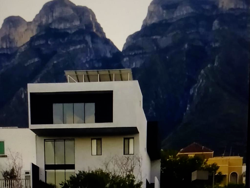 venta Casa en Cumbres Mediterráneo, Monterrey (EB-KZ5424s)