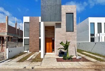 Casa en  La Riviera Veracruzana, Alvarado, Veracruz