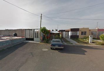 Casa en  Privada Del Peñón Sur 105, Fraccionamiento Puente Viejo, Tonalá, Jalisco, 45424, Mex