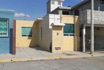 Casa en  Avenida Sierra Hidalguense, Parque De Poblamiento 2da Sección, Pachuca De Soto, Hidalgo, 42032, Mex