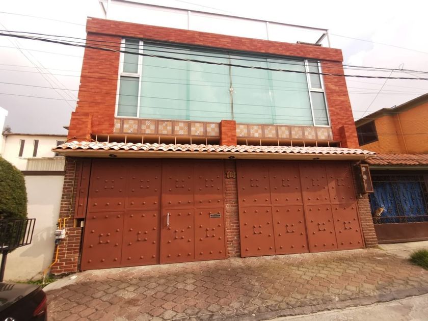 venta Casa en Real de Atizapán, Atizapán de Zaragoza (EB-IY7705s)