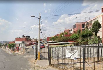 Casa en  Calle Hortensias 9, Fracc Jardines De La Cañada, Tultitlán, México, 54958, Mex