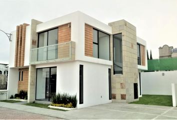 Casa en  San Lorenzo Tepaltitlán Centro, Toluca