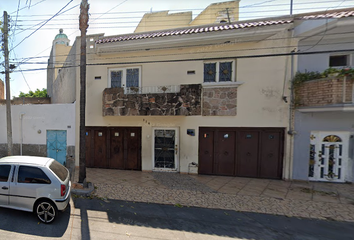 Casa en  Calle Gigantes 3115, Tetlán, San Andrés, Guadalajara, Jalisco, 44790, Mex