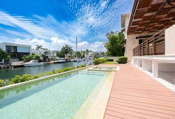 Casa en  Puerto Cancún, Cancún, Quintana Roo