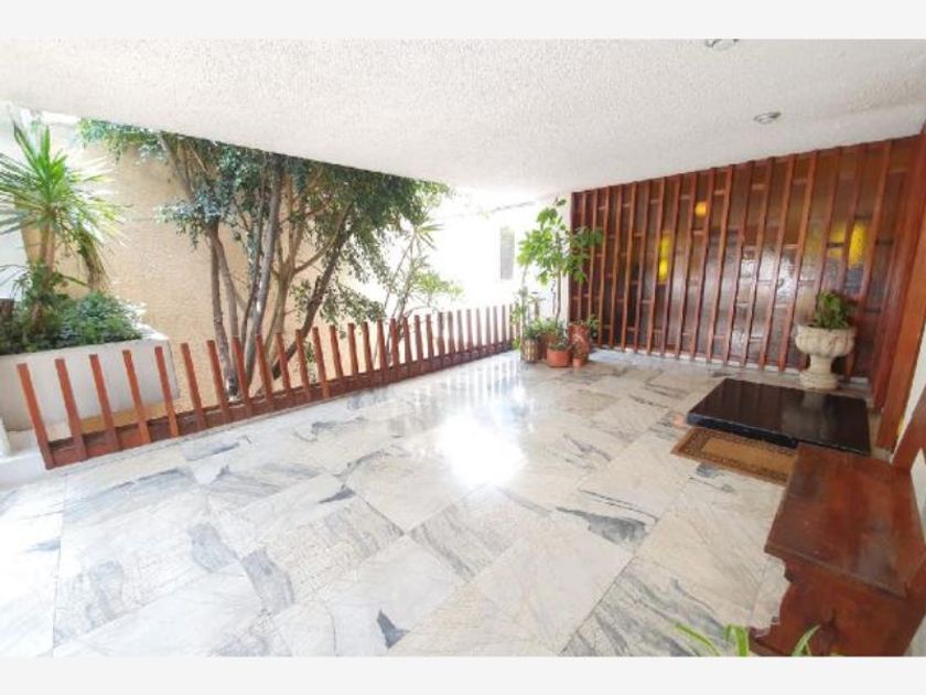 venta Casa en Lomas de Chapultepec, Miguel Hidalgo, CDMX (MX21LW0936