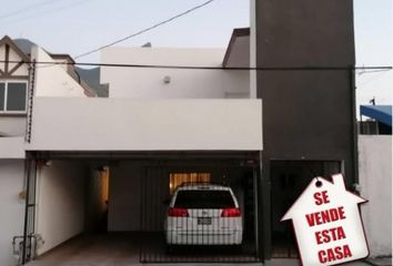 8 casas en venta en Rincón de la Primavera 1 Sector, Monterrey 