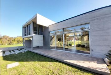 Casa en  Los Acantilados, Mar Del Plata