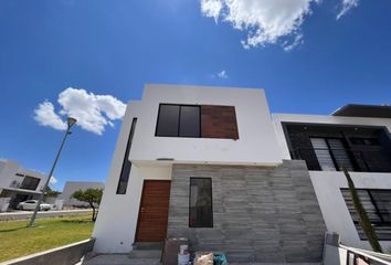 Casa en  Condominio San Juan, Fraccionamiento San Isidro, Querétaro, 76226, Mex