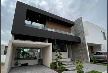 Casa en condominio en  Bosques De Santa Anita, Tlajomulco De Zúñiga