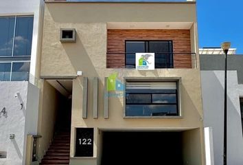 Casa en condominio en  Fraccionamiento Cumbres Del Lago, Municipio De Querétaro