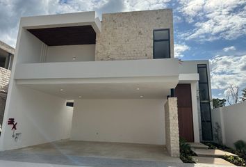 Casa en condominio en  Temozón Norte, Mérida, Yucatán, Mex