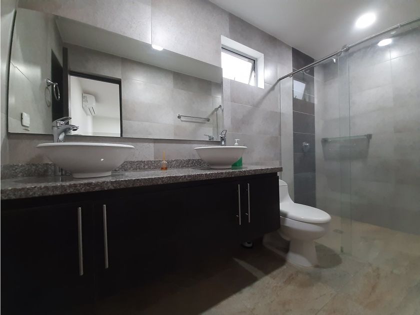 venta Casa en La Virginia, Risaralda (4007170)