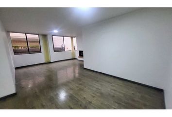 Apartment for rent in Chicó Norte, Bogotá